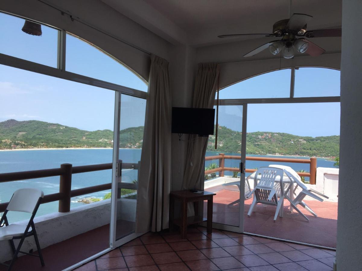 Villas El Morro Zihuatanejo Exterior photo
