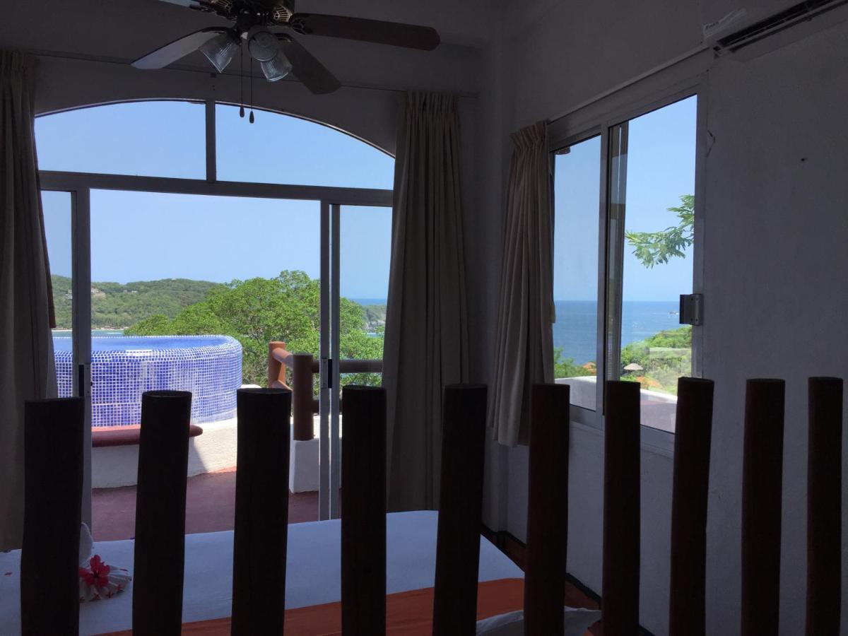 Villas El Morro Zihuatanejo Exterior photo
