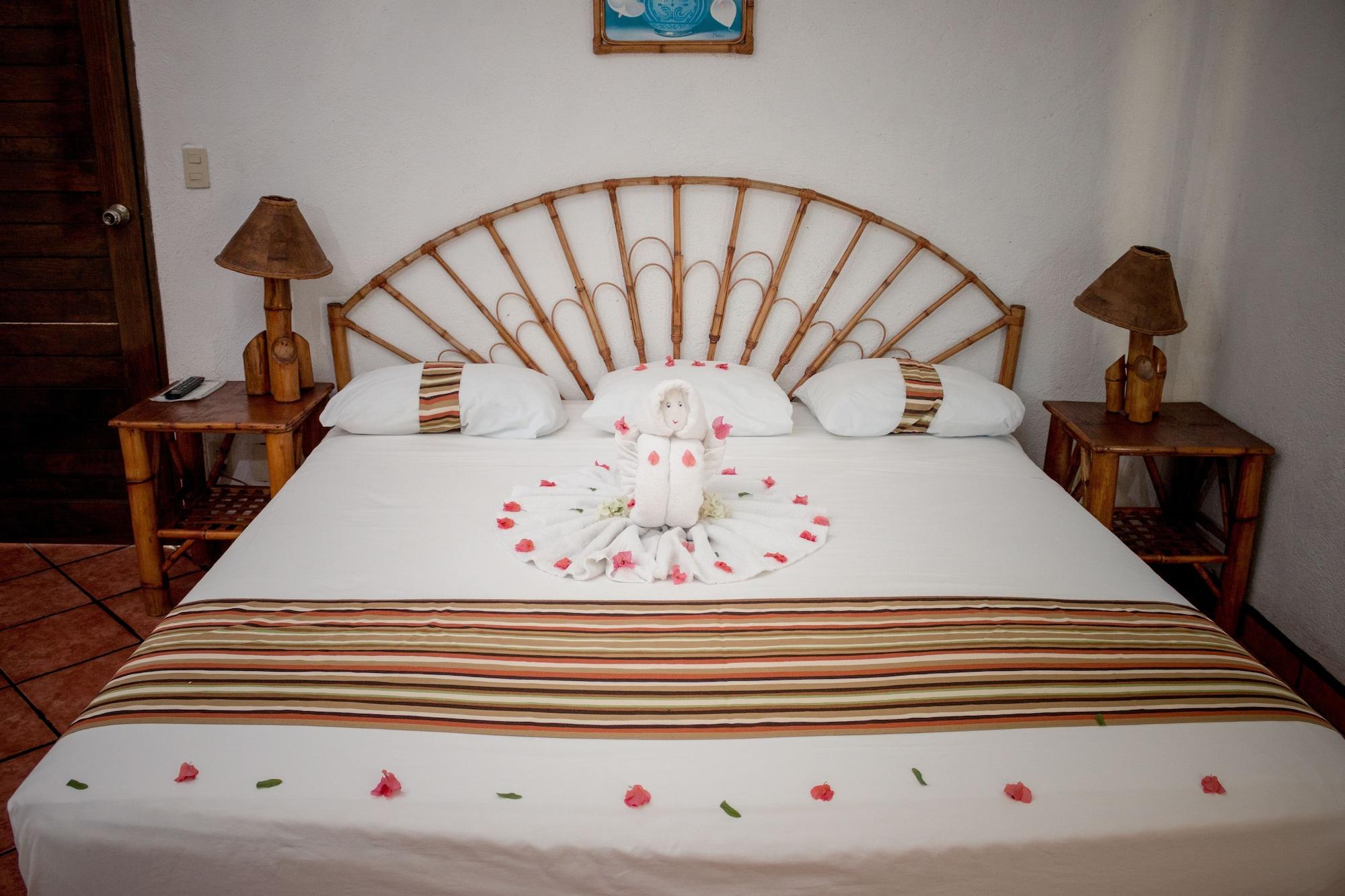 Villas El Morro Zihuatanejo Exterior photo