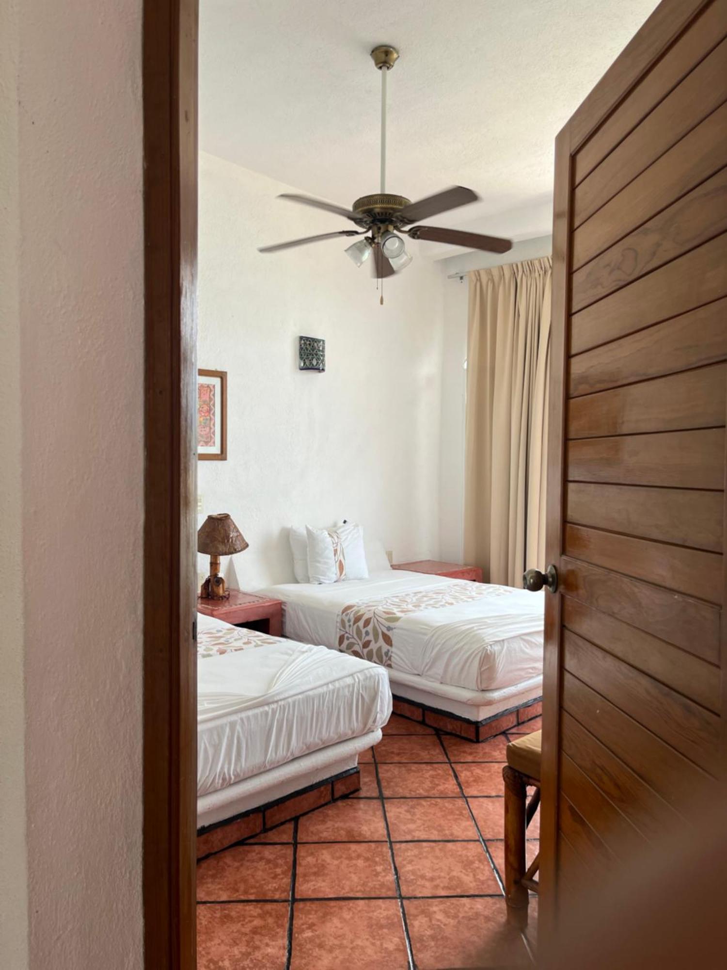 Villas El Morro Zihuatanejo Exterior photo
